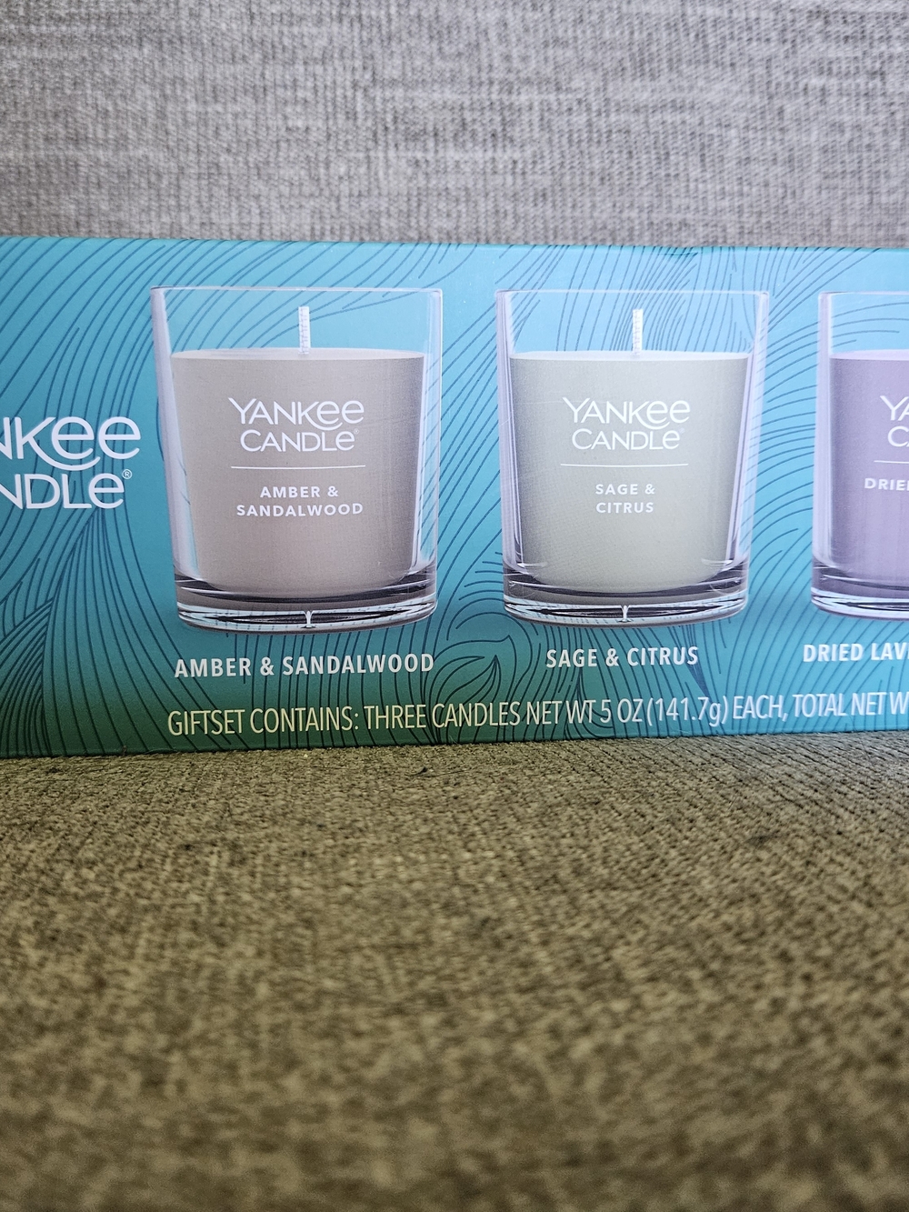 Yankee Candle Trio Giftset – Beige, Light Green & Lavender Candles